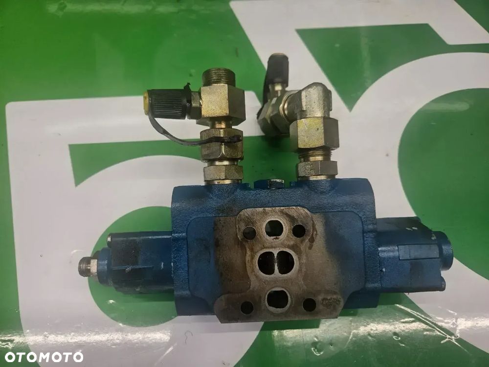 Sekcja rozdzielacza Rexroth 26103800 TEREX TW 110 - 1
