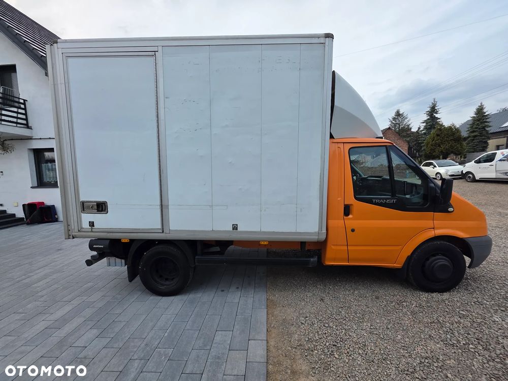 Ford Transit - 6