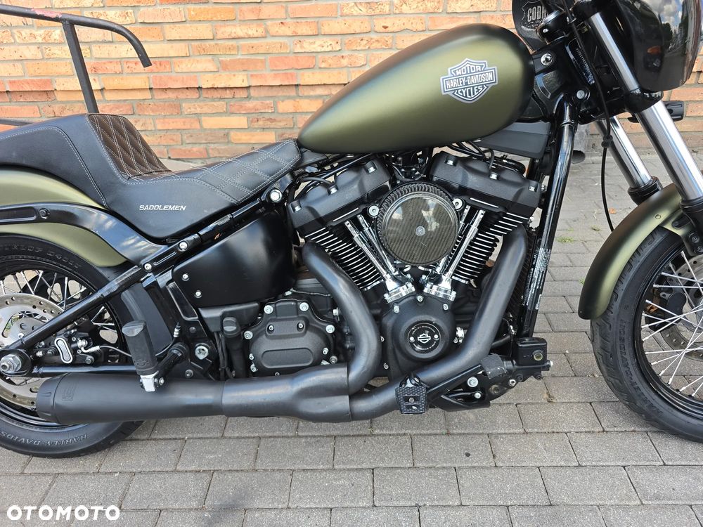 Harley-Davidson Dyna Street Bob - 9