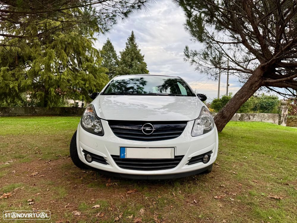 Opel Corsa 1.2 Black Edition - 2