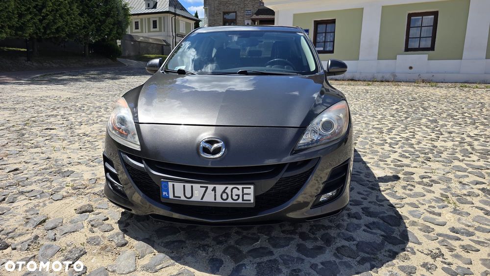 Mazda 3 - 5
