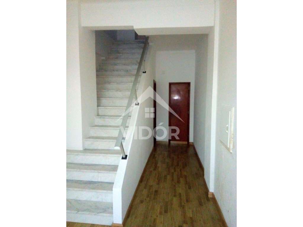 Loja Duplex no centro do Barreiro c/ montra - Grande imagem: 5/14