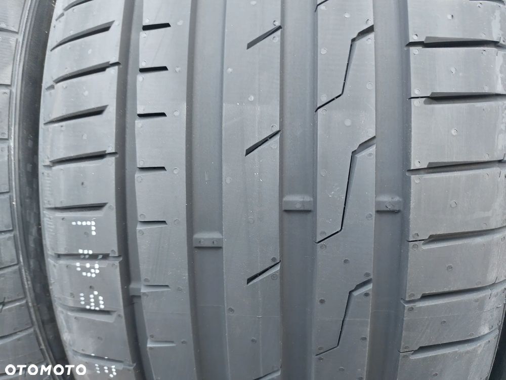 235/35 R19 91Y XL OPONY LETNIE ROADX RXMOTION DU71 DOT25 - 2