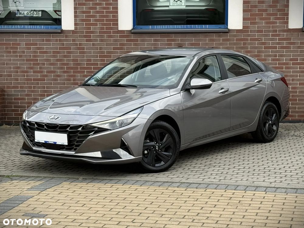 Hyundai Elantra 1.6 Smart CVT - 20