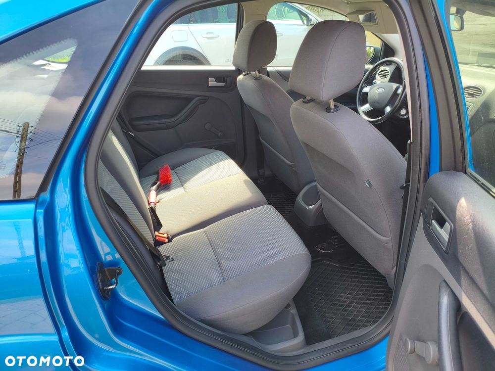 Ford Focus - 6
