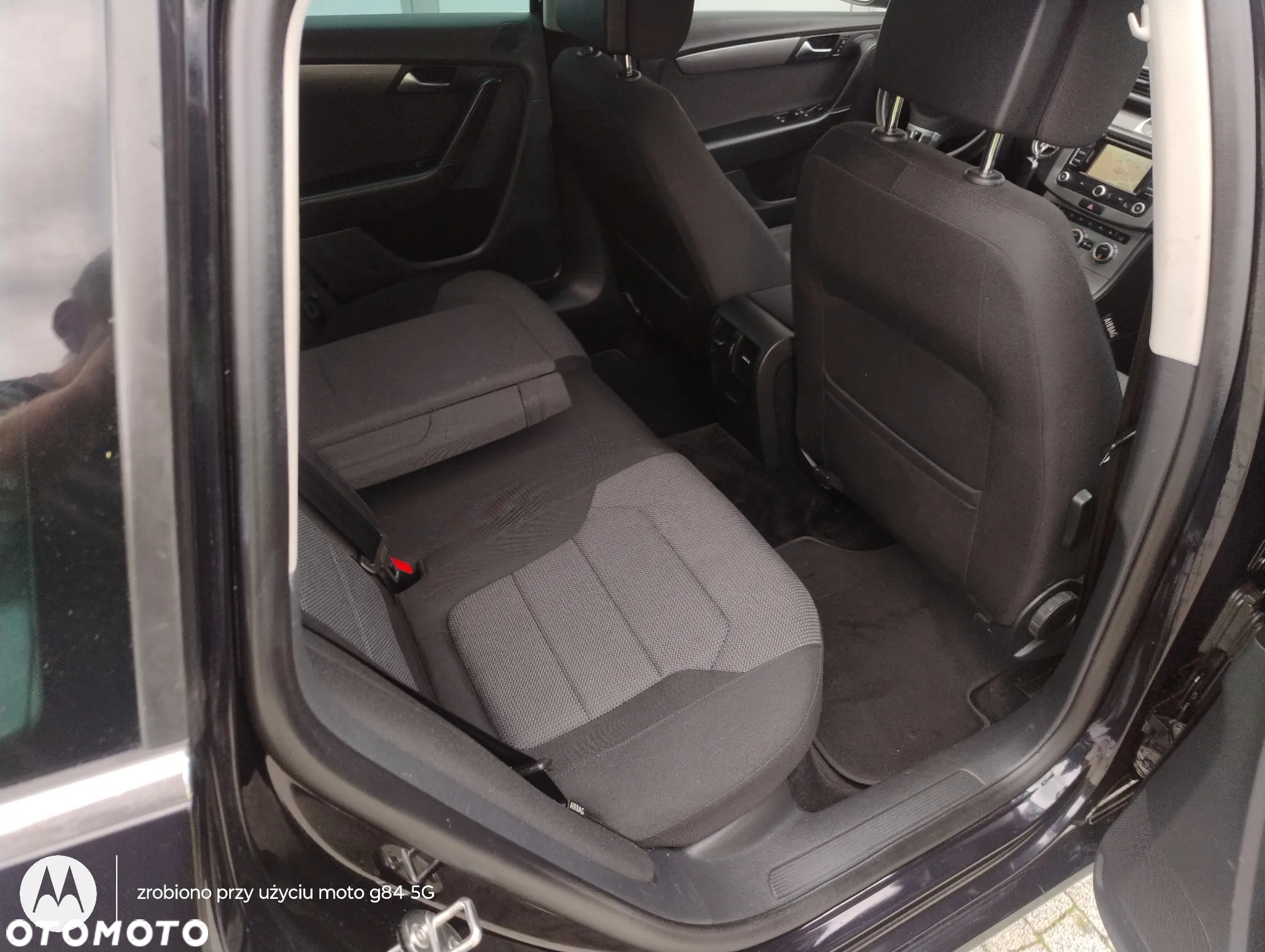 Volkswagen Passat Variant 2.0 TDI DSG BlueMotion Technology Business Edition - 19