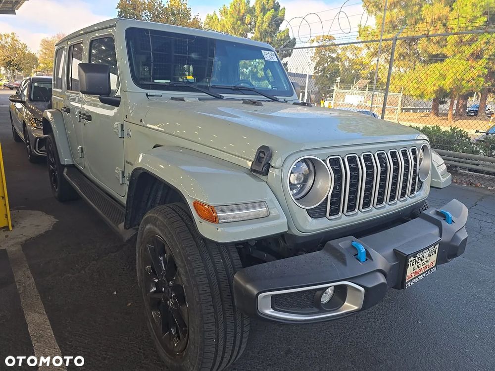 Jeep Wrangler - 2