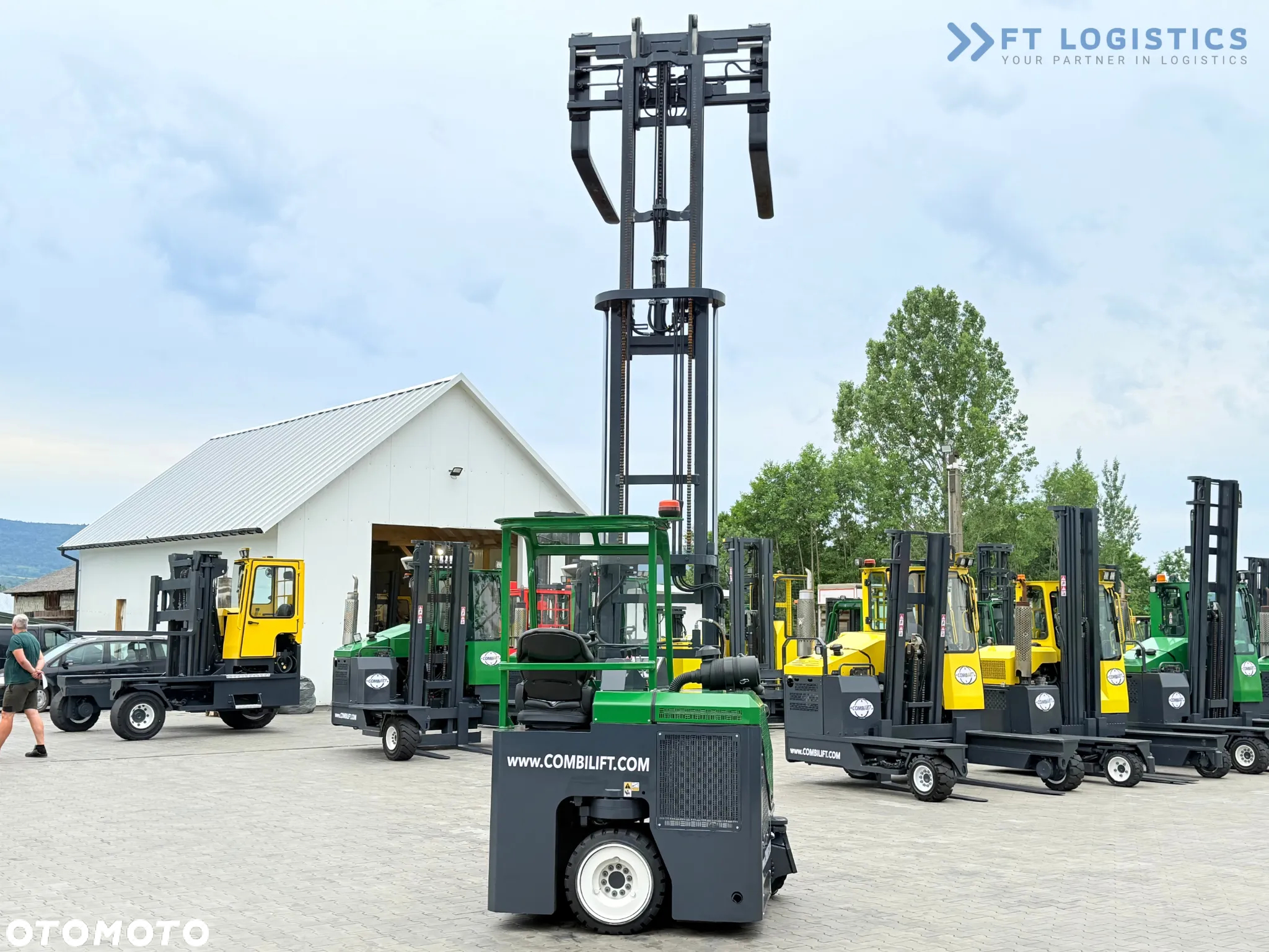 Combilift CB3000 / DIESEL / TRIPLEX 4900MM / WOLNY SKOK / PRZESUW WIDEŁ / POZYCJONER / WIDŁY 1500MM / JAK NOWY - 36