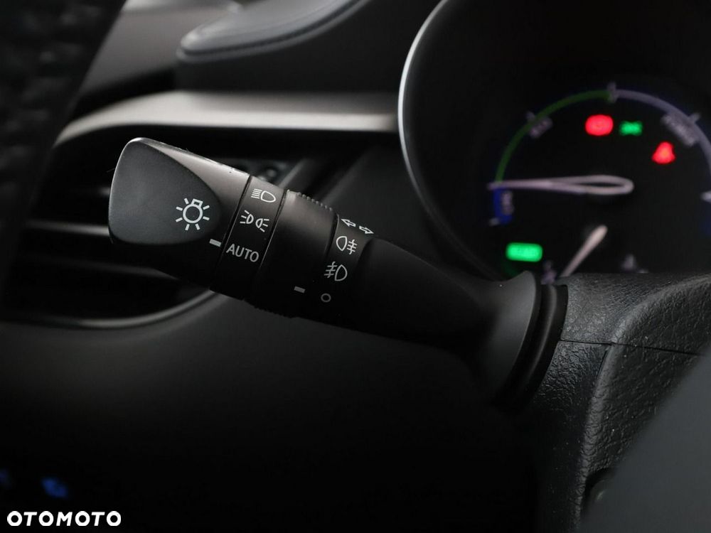 Toyota C-HR Business-Edition - 34