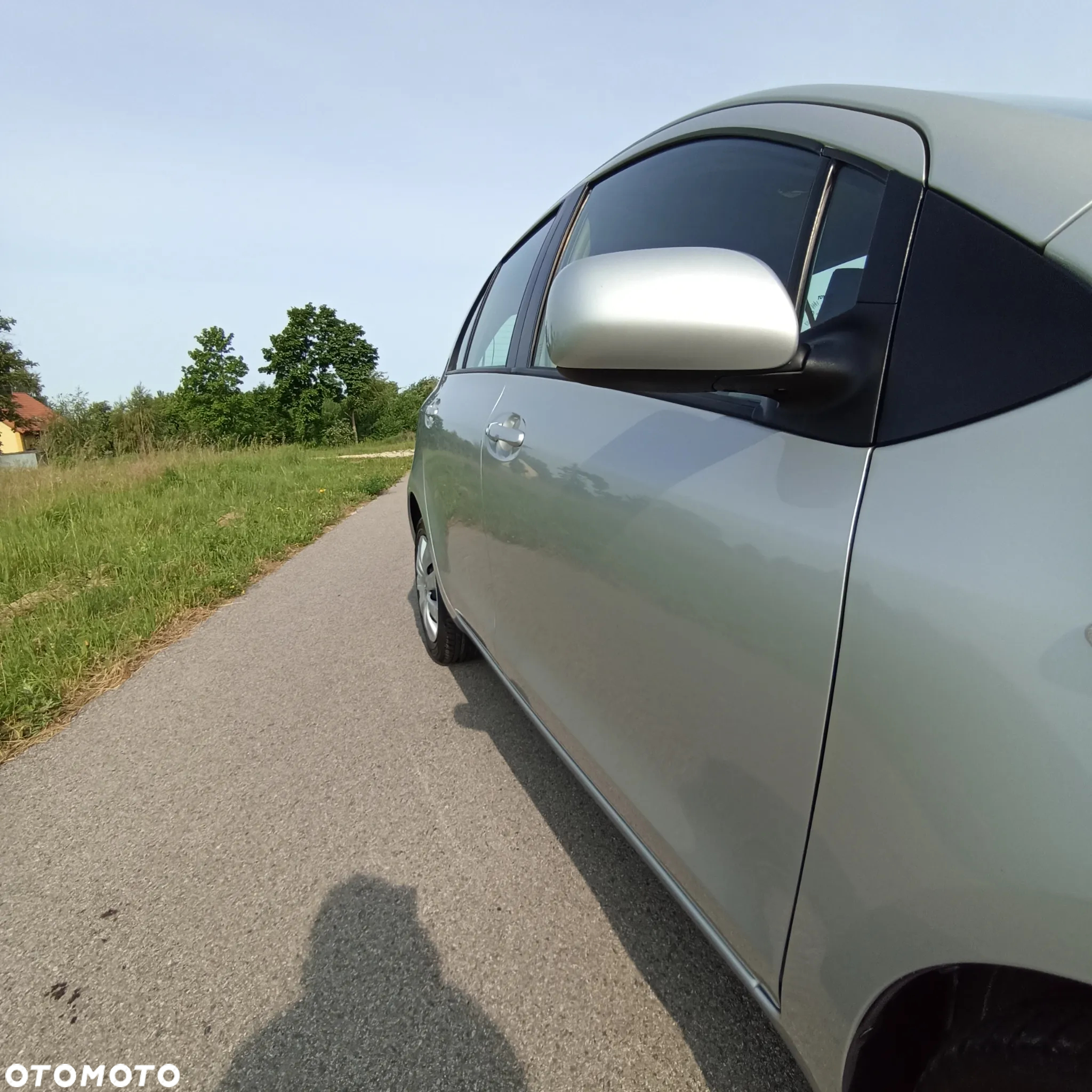 Toyota Yaris 1.3 Prestige - 36