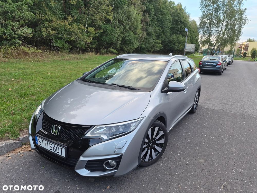 Honda Civic 1.8 Lifestyle (ADAS / Connect+) - 1