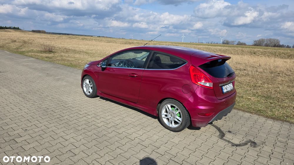 Ford Fiesta 1.6 TDCi Trend - 9