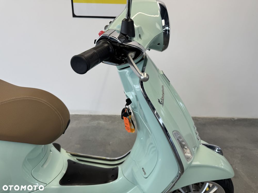 Piaggio Vespa - 11