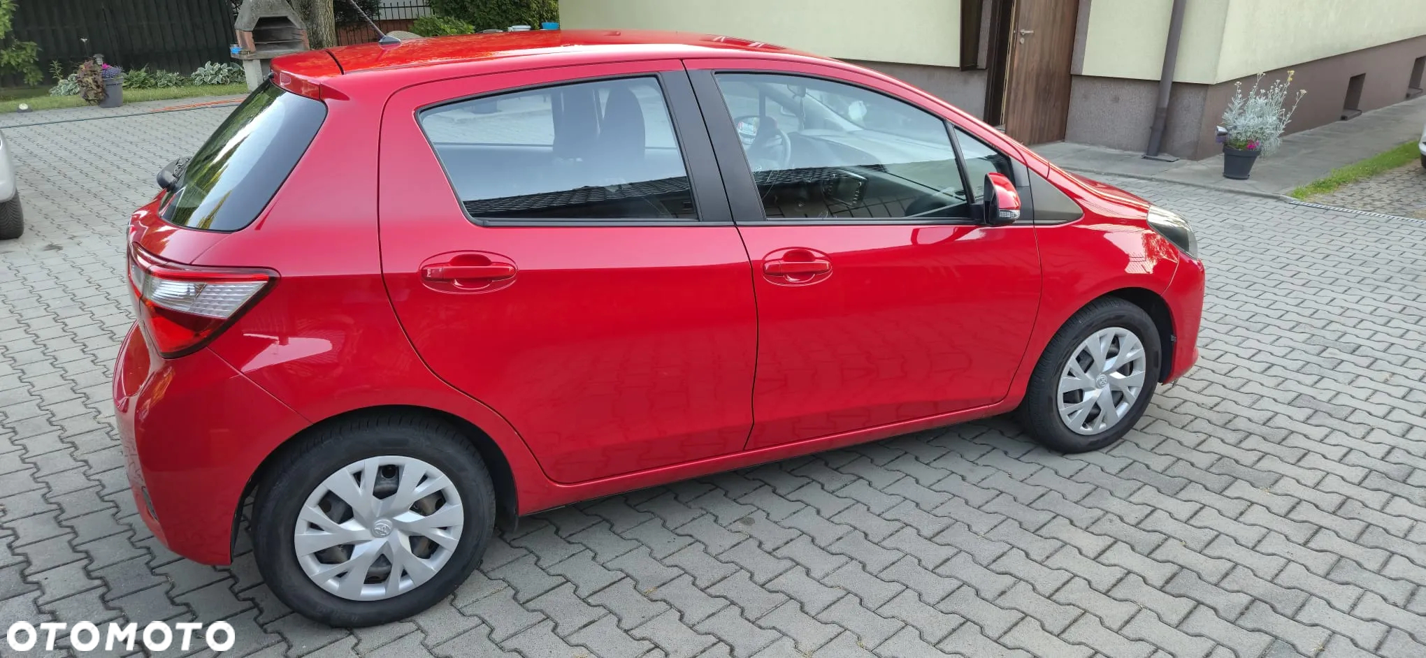 Toyota Yaris 1.5 Premium - 10