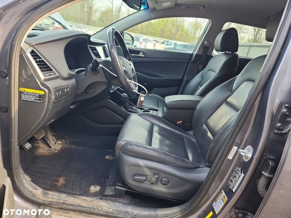 Hyundai Tucson - 5