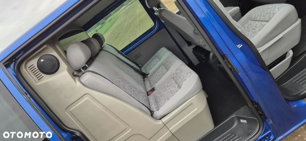 Volkswagen Transporter t5 - 28