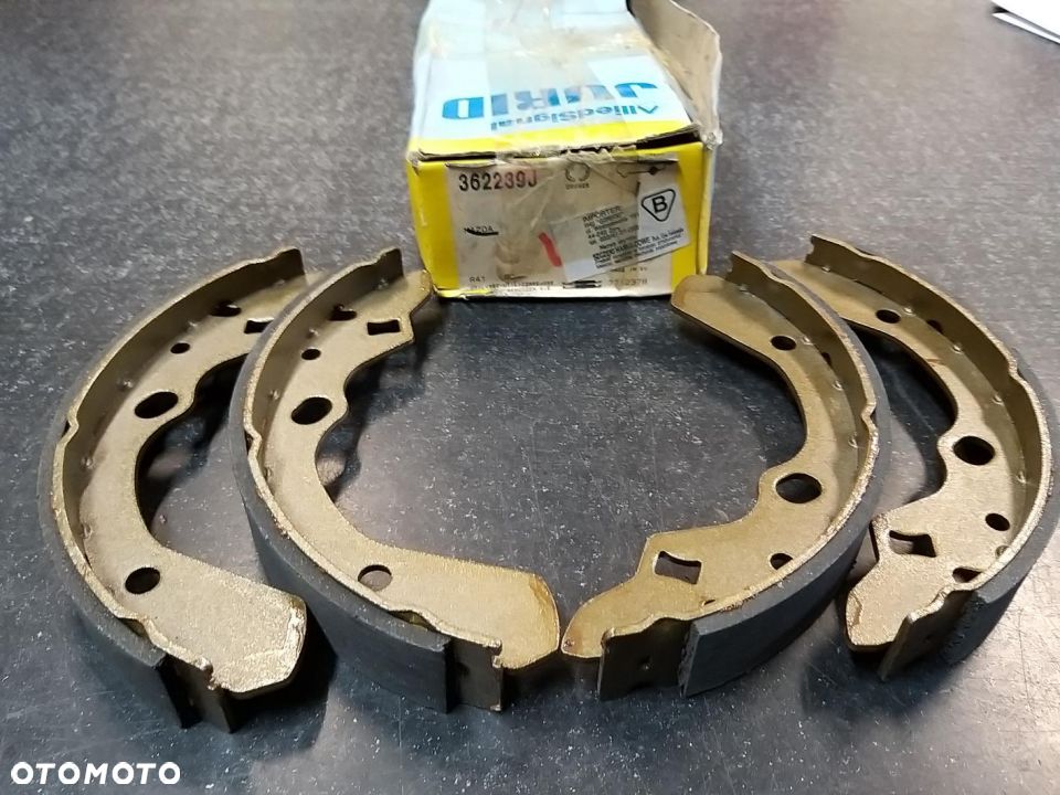 SZCZĘKI HAM 200x26 MAZDA 323 C IV, 323 F IV, 323 S IV 1.3-1.8 08.89-10.96 - 1