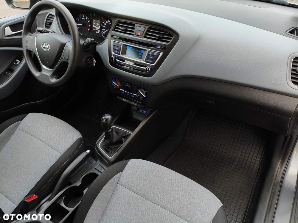 Hyundai i20 1.2 Classic + - 14