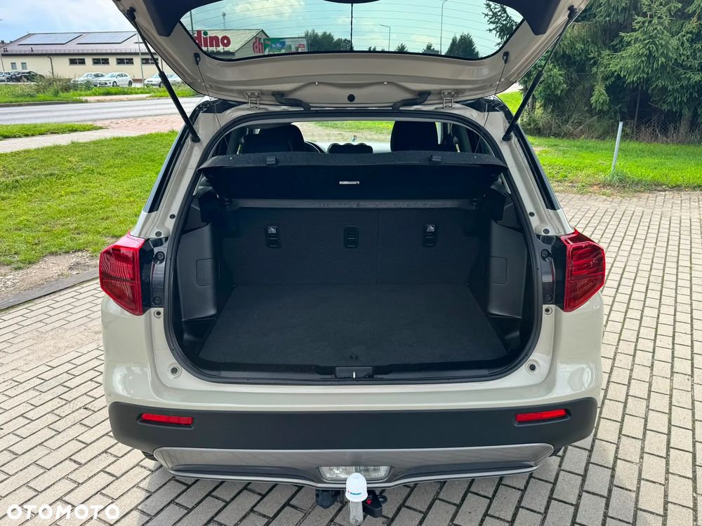 Suzuki Vitara 1.5 Dualjet Hybrid AGS Comfort - 26