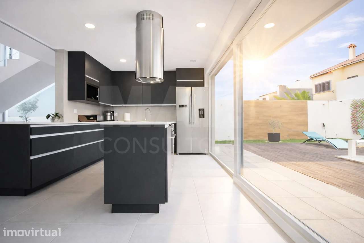 Moradia T5 de Luxo com Piscina - Grande imagem: 4/50