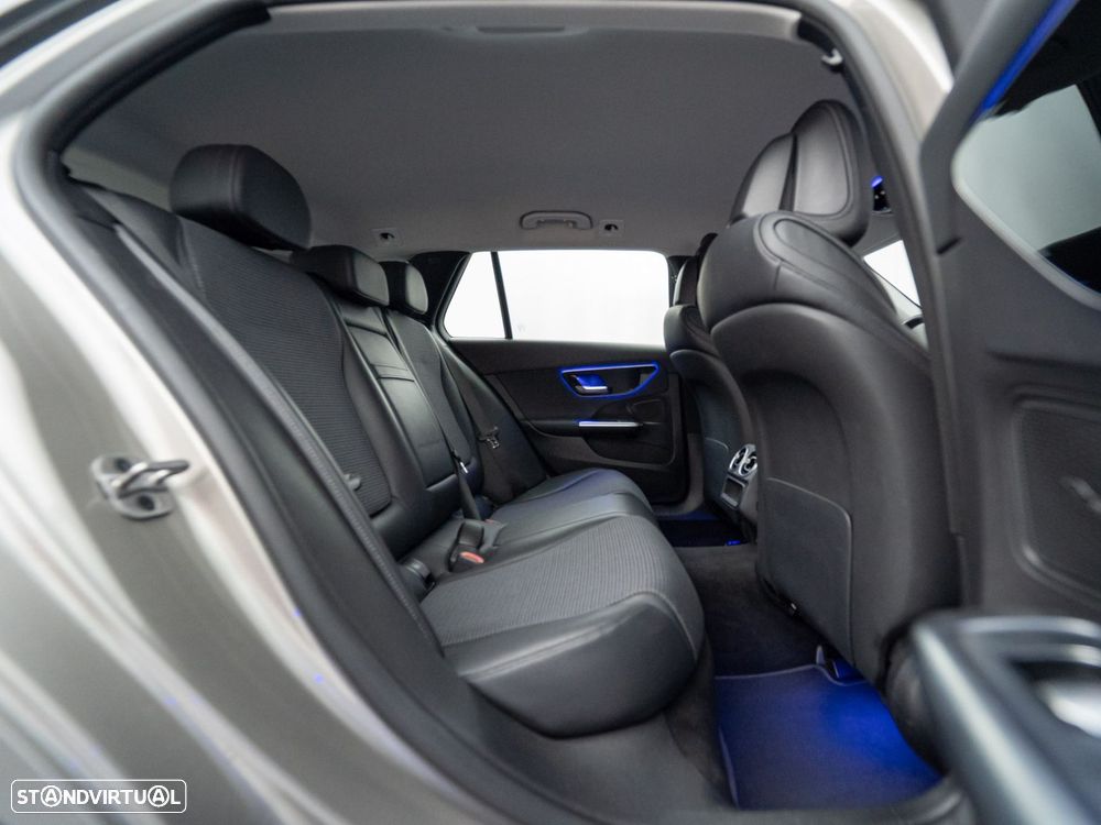 Mercedes-Benz C 300 e Avantgarde - 51