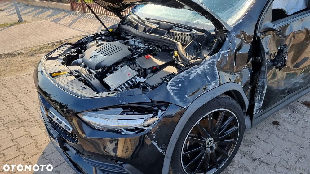 Mercedes-Benz GLA 200 d 4Matic 8G-DCT AMG Line - 27