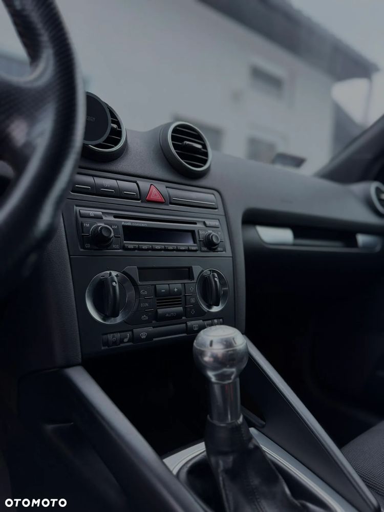 Audi A3 Sportback - 8