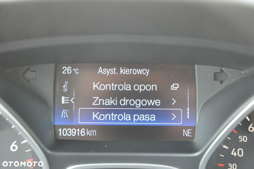 Ford Kuga 1.5 EcoBoost 2x4 Vignale - 16