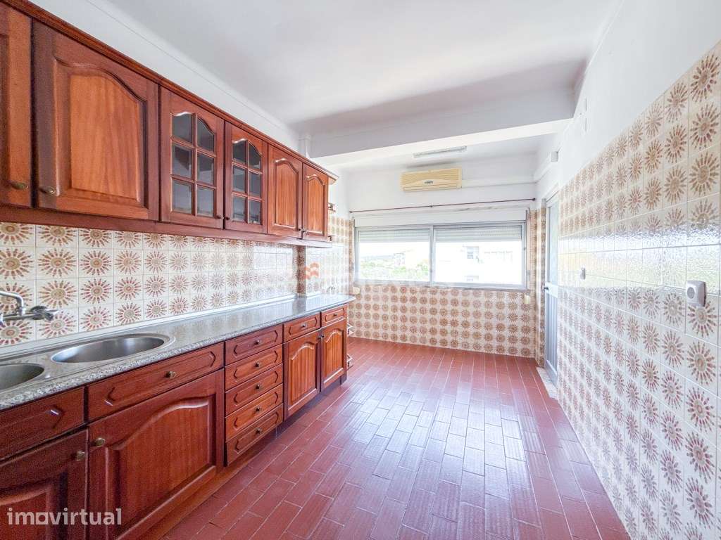 Apartamento T3 com varanda em Alferrarede - Grande imagem: 2/39