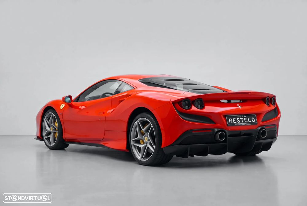 Ferrari F8 Tributo 3.9 Twin-Turbo V8 - 4