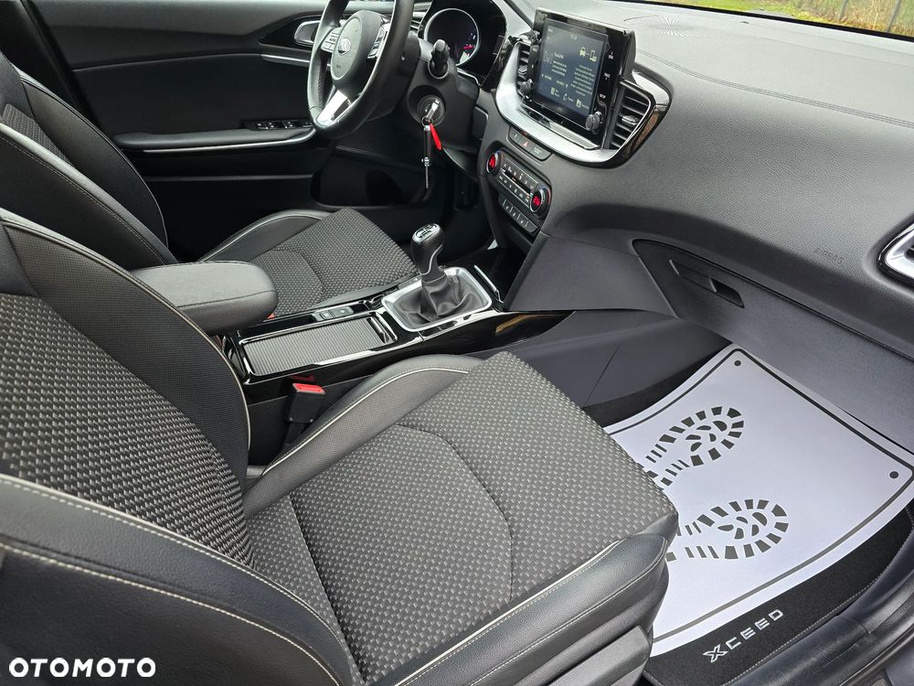 Kia XCeed 1.4 T-GDI OPF VISION - 19