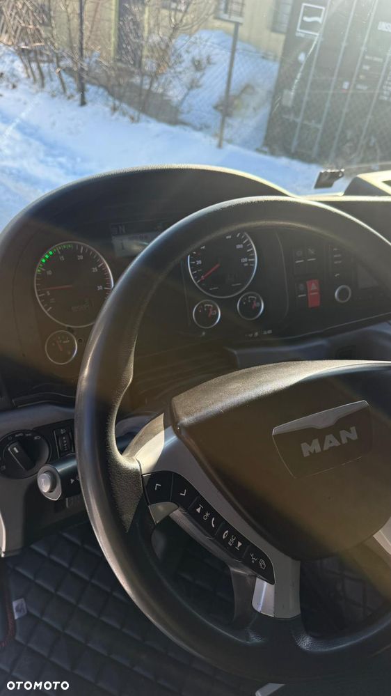 MAN TGX - 16