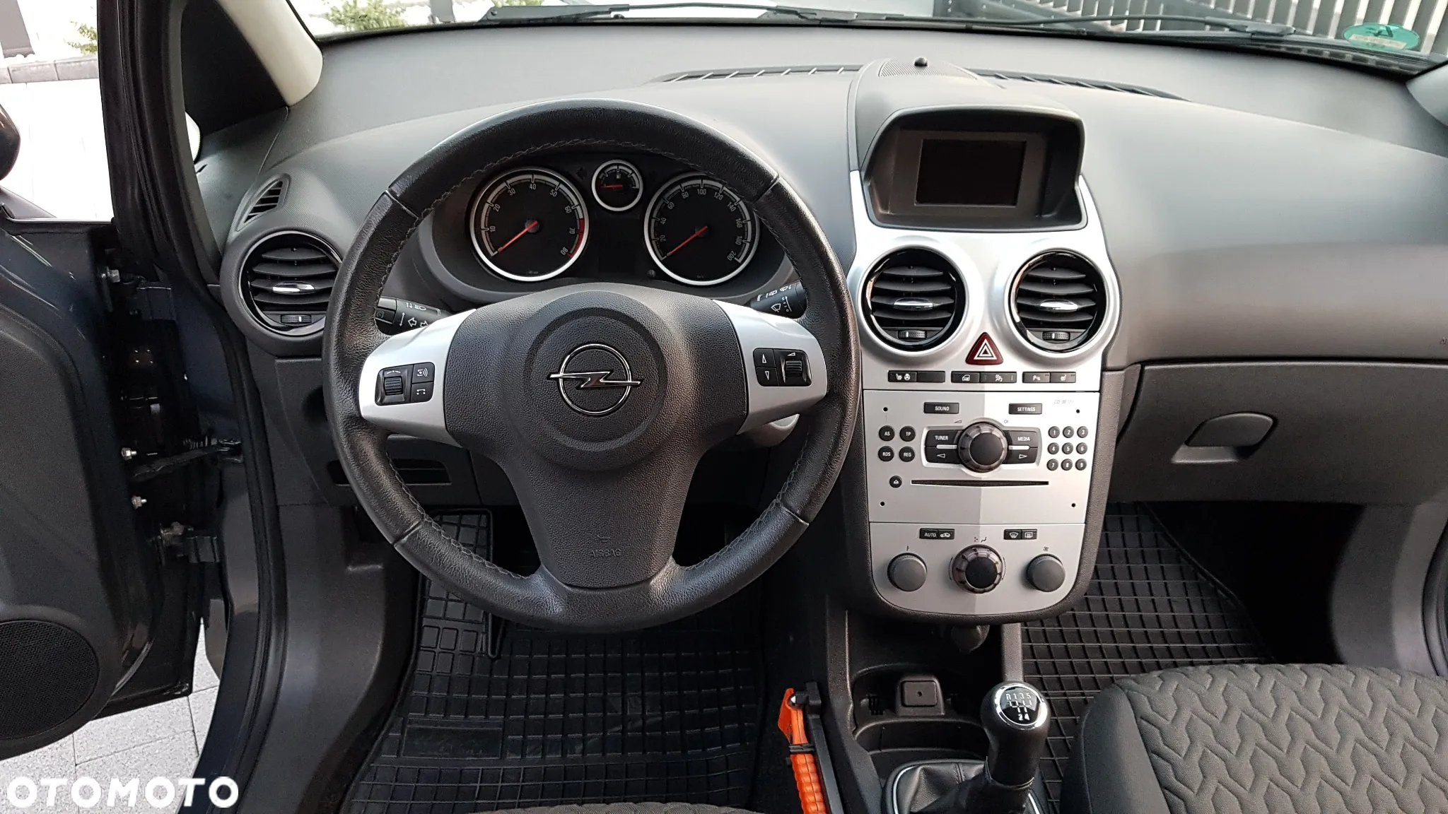 Opel Corsa 1.2 16V Color Edition - 9