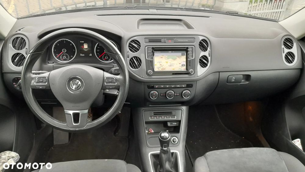 Volkswagen Tiguan - 5