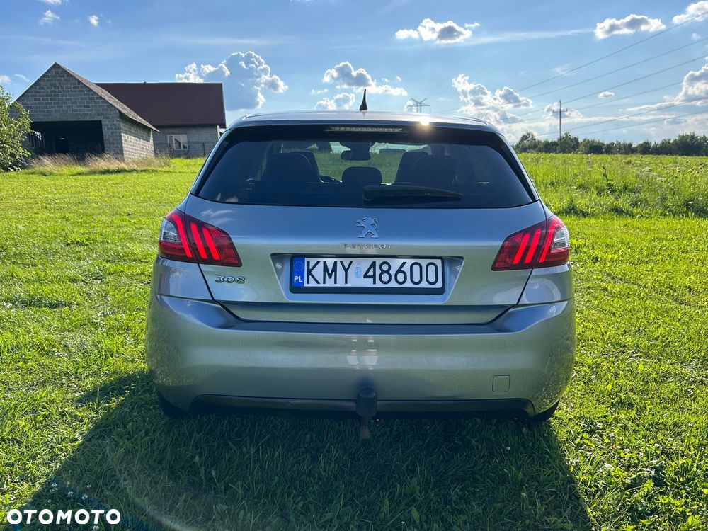 Peugeot 308 1.6 BlueHDi Allure S&S - 6