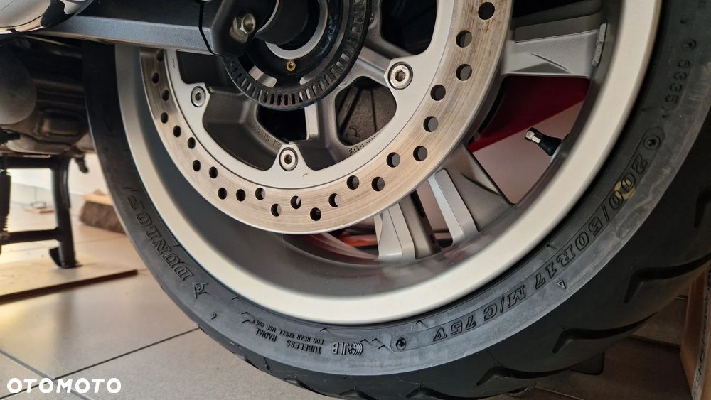 Honda CTX - 8