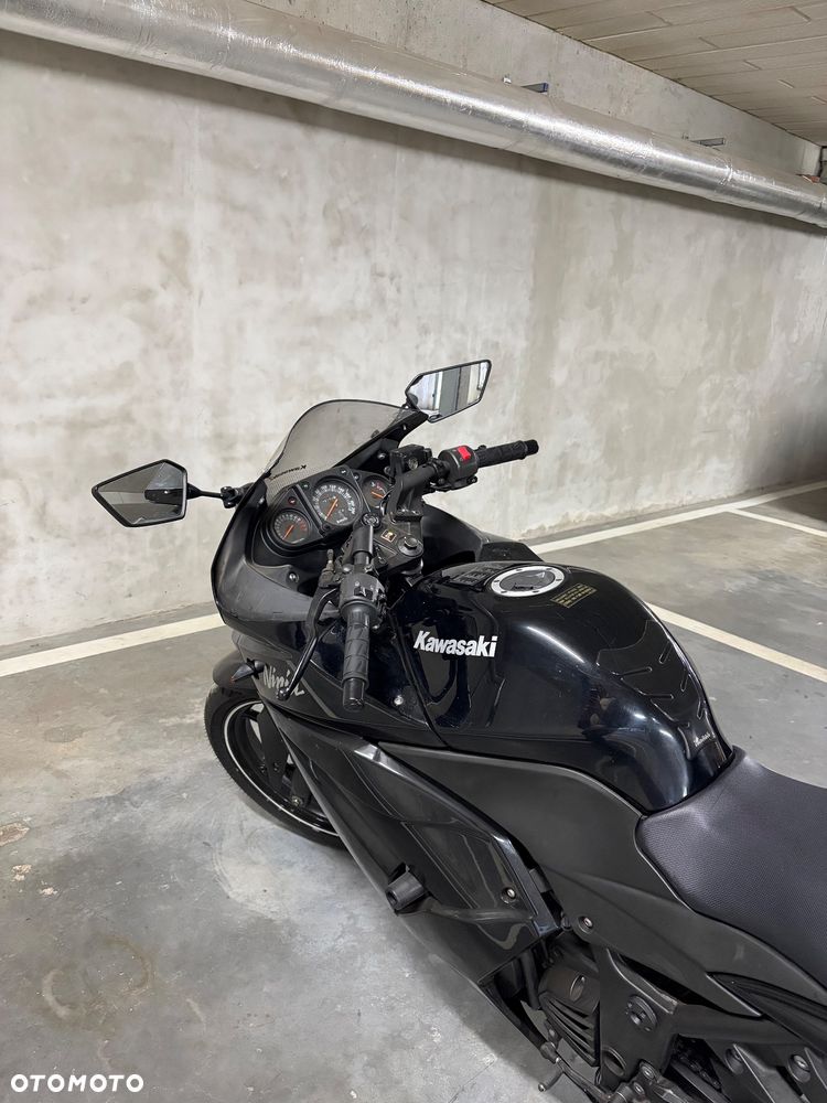Kawasaki Ninja 250R - 2