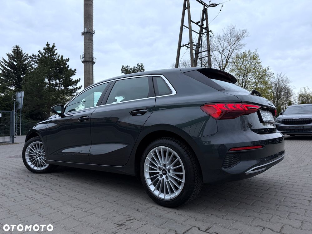 Audi A3 Sportback 35 TFSI S Line - 8