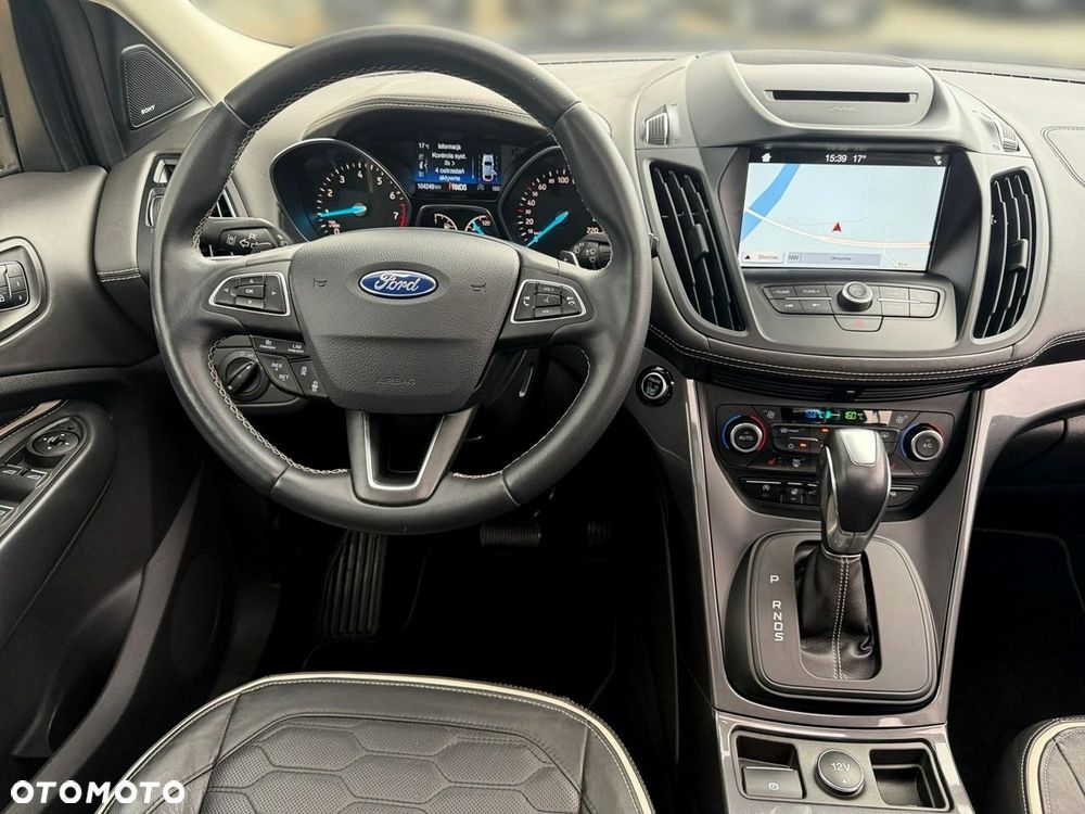 Ford Kuga - 18