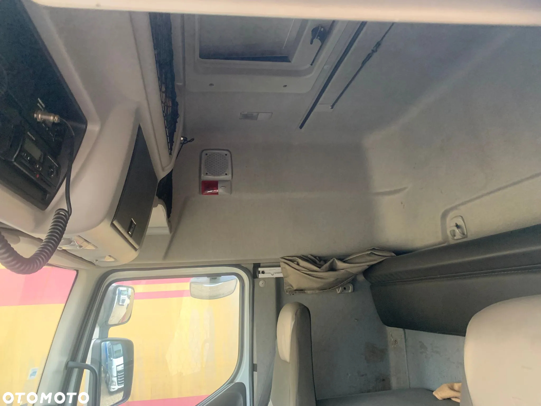 Renault Premium - 11