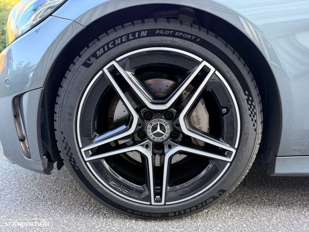 Mercedes-Benz C 220 d AMG Line - 26