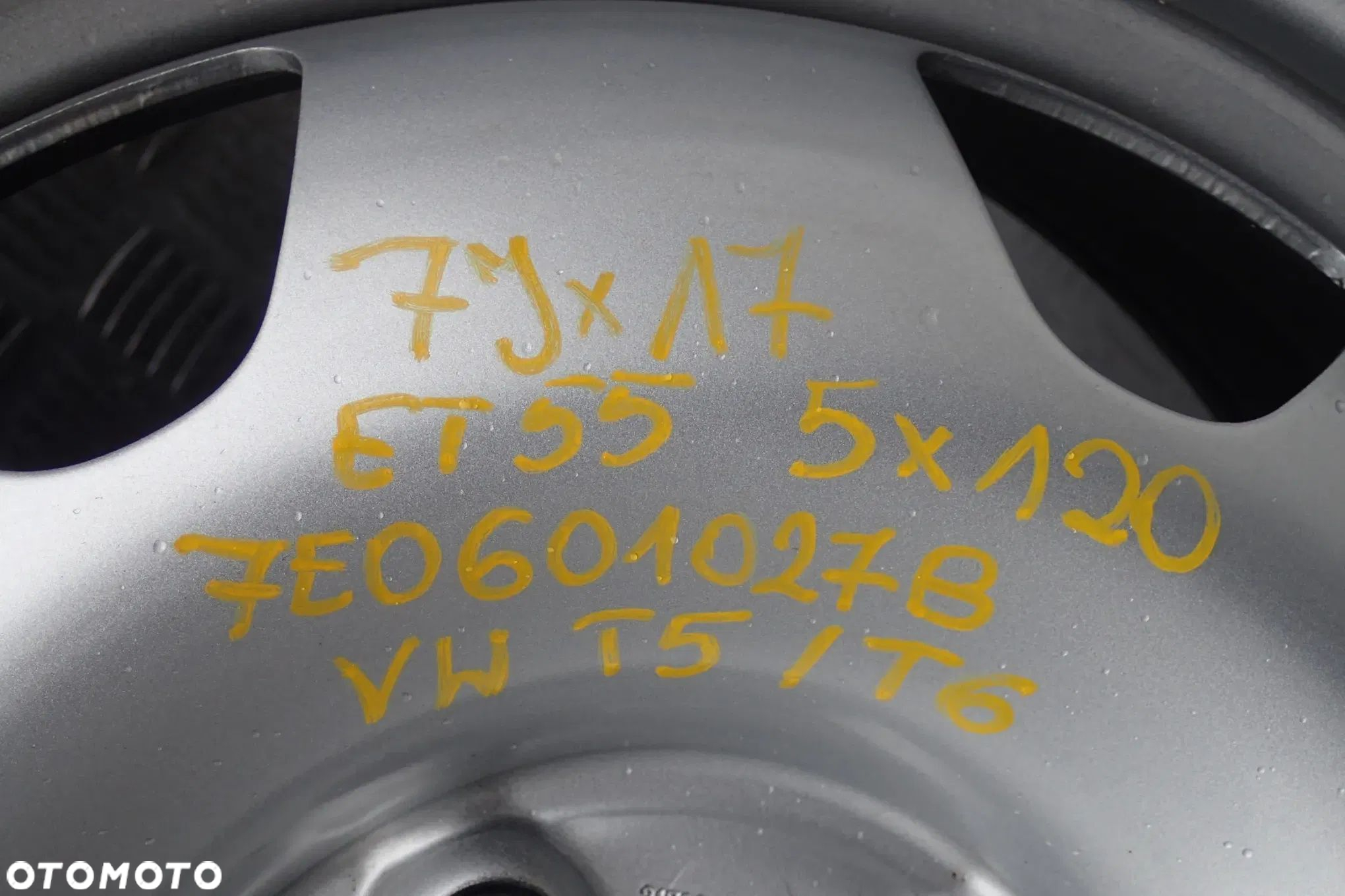KOŁA FELGI STALOWE VW T5 T6 7JX17 ET 55 5X120 7E0601027B Z OPONAMI LATO 215/60/17 KOMPLET - 9