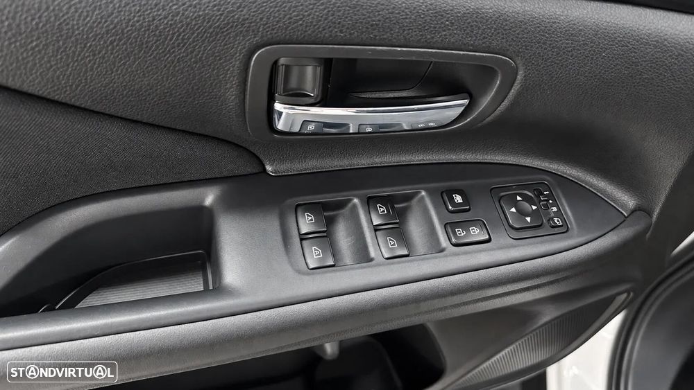 Mitsubishi Outlander 2.0 Kaiteki CVT - 24