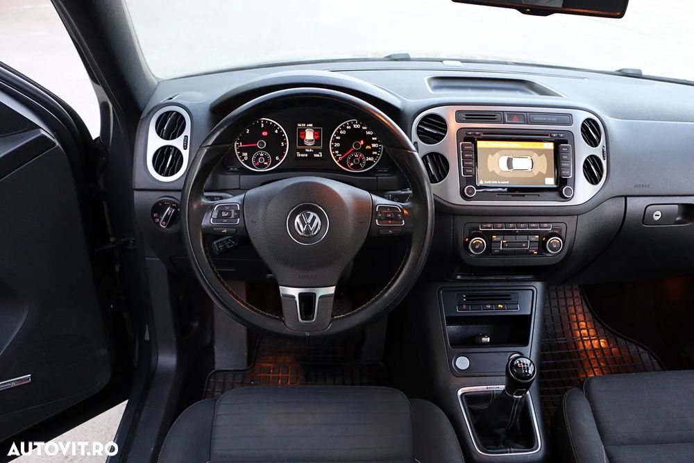Volkswagen Tiguan 2.0 TDI 4Motion Sport & Style - 14