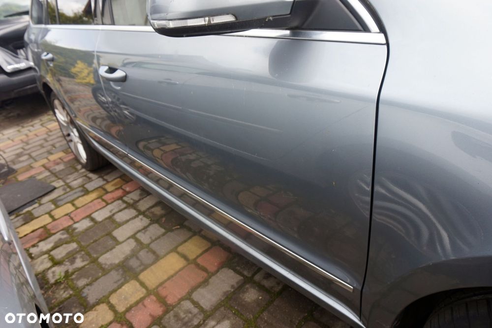 DRZWI PRZEDNIE PRAWE SUPERB II 3T KOMBI LF8L  SREBRNY SKODA 2008-2013 - 4