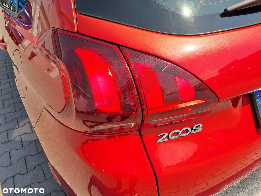 Peugeot 2008 1.2 Pure Tech Active S&S - 35