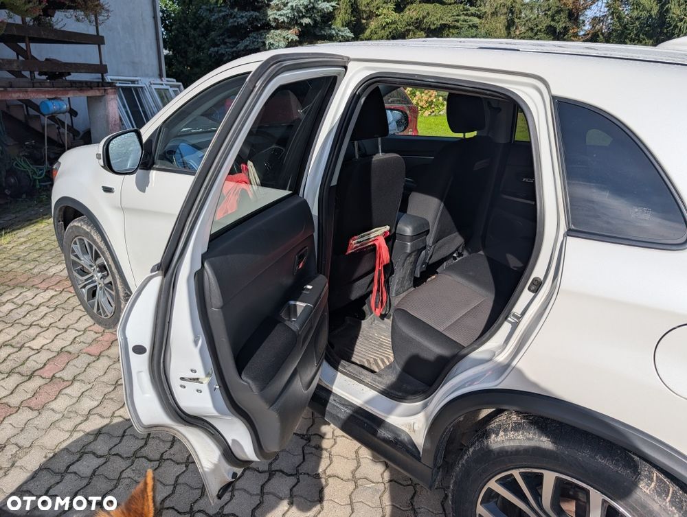 Mitsubishi ASX - 8