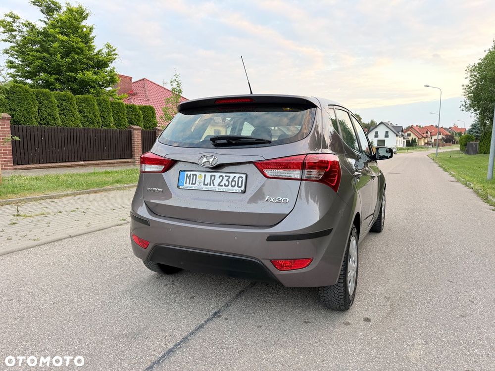 Hyundai ix20 - 3