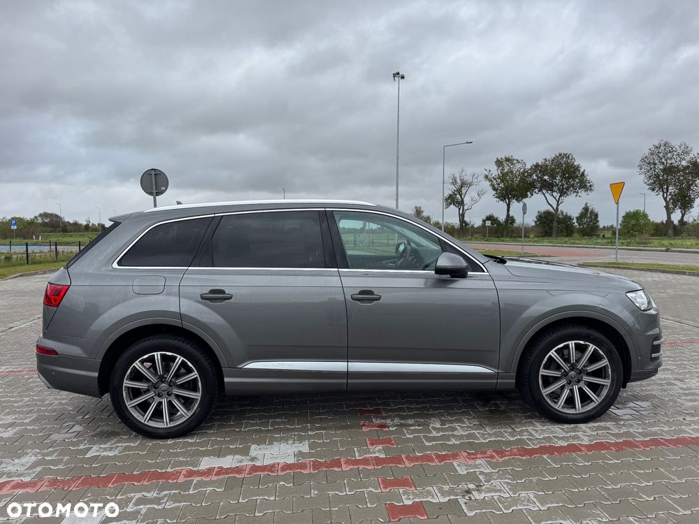 Audi Q7 3.0 TDI Quattro Tiptronic - 5