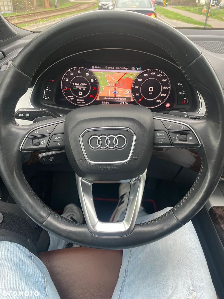 Audi Q7 - 5